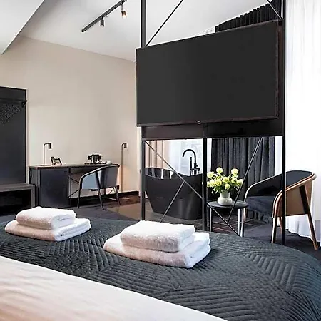 Krupnicza 30 Hotel 4*